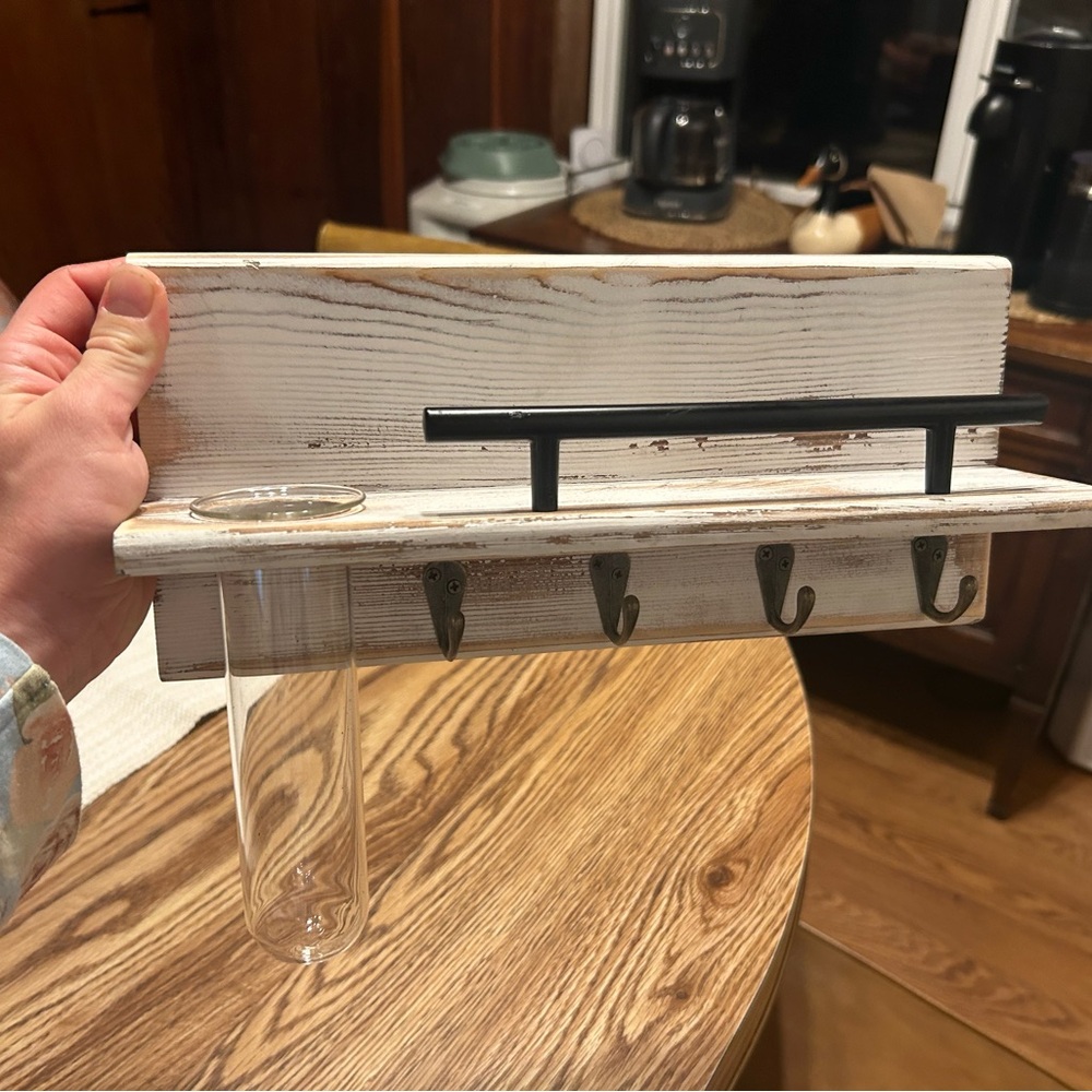 Farmhouse Key Rack